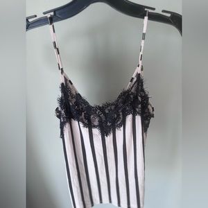 Zara Women T Shirt Black Size Small